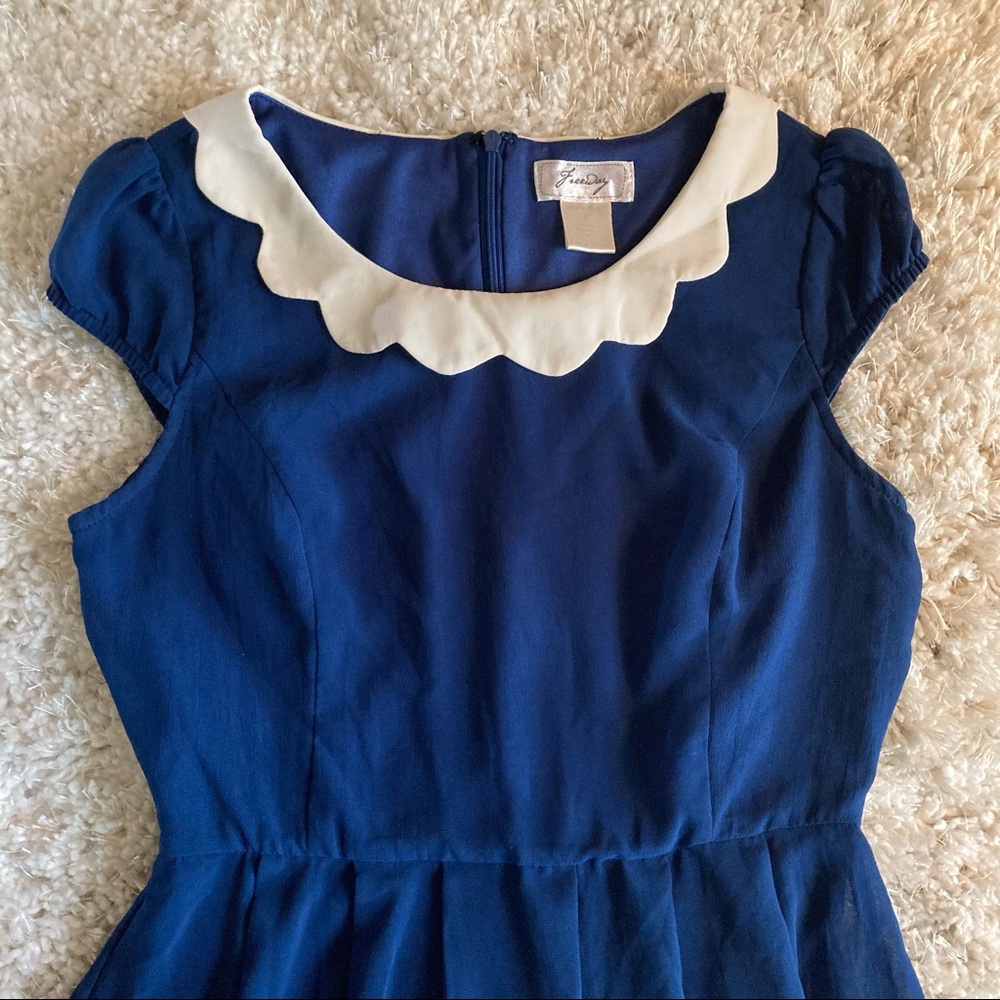 Freeway Vintage Look Chiffon Collared Dress